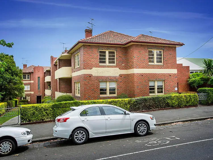 8/23 Chapman Street, North Melbourne VIC 3051