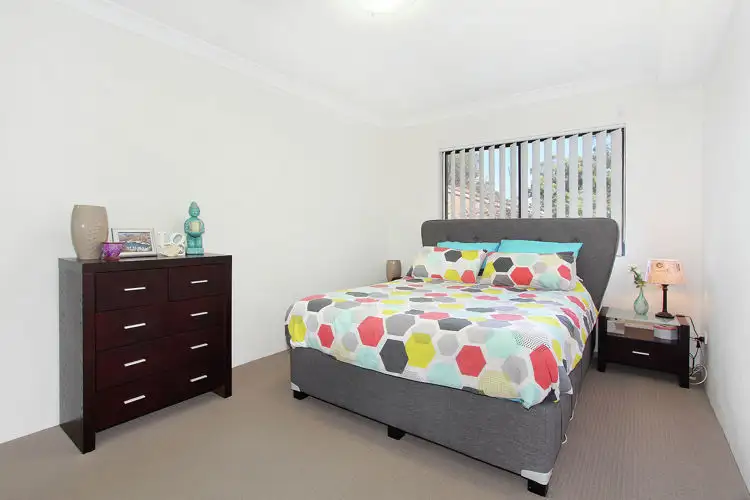 Sixth view of Homely unit listing, 2/78 Barbara Boulevarde, Seven Hills NSW 2147