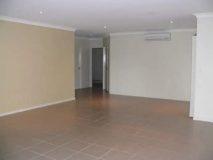 Fifth view of Homely house listing, 10 Amaranth Crescent, Upper Coomera QLD 4209