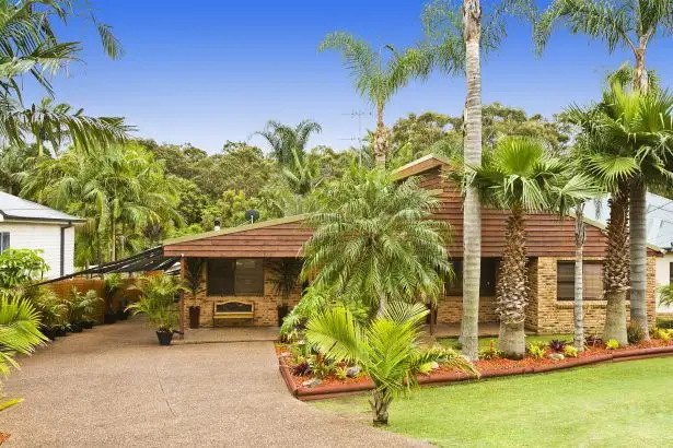 18 Kaleen Street, Charlestown NSW 2290