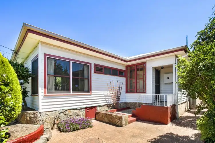 5 Killard Street, Queanbeyan NSW 2620