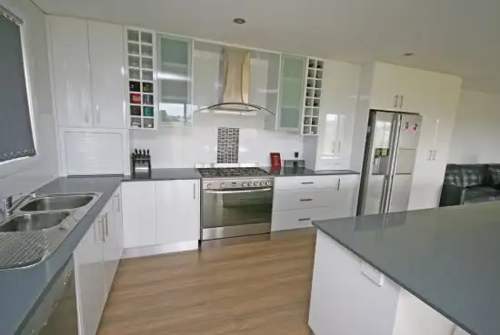 Second view of Homely house listing, 2 John Stuart Close, Tamworth NSW 2340