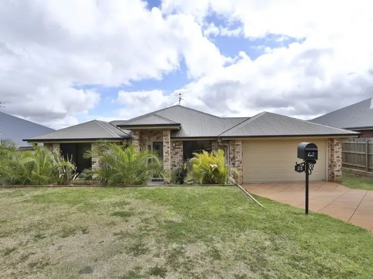 25 Smythe Drive, Highfields QLD 4352