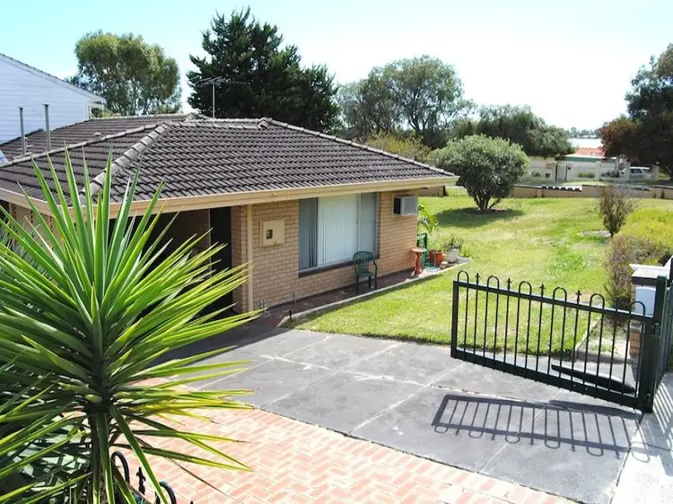24 Tandarra Place, Wembley Downs WA 6019