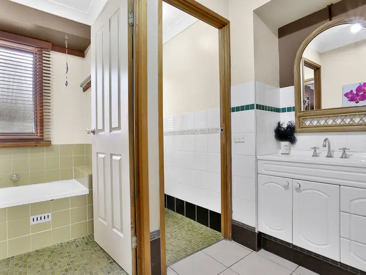 Fifth view of Homely house listing, 13 Charmian Pl, Rosemeadow NSW 2560