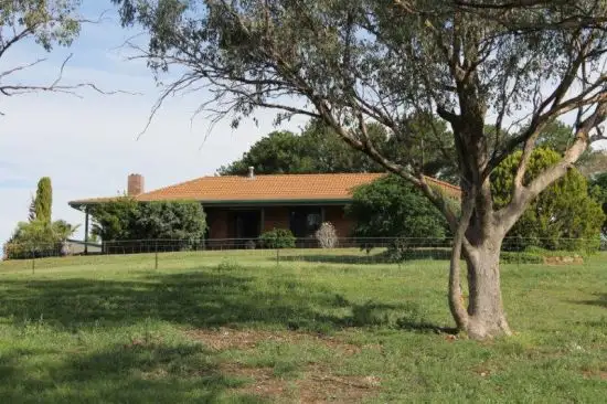 SHA-LEIGH, Tamworth NSW 2340
