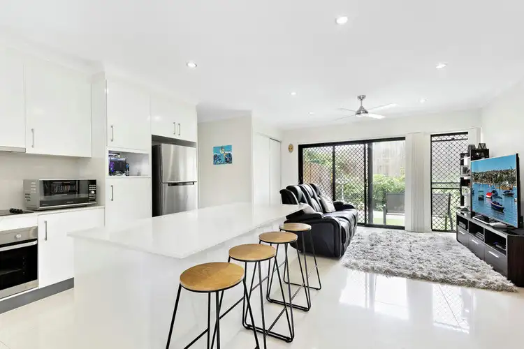 Fifth view of Homely unit listing, 2/45 Hill Crescent, Carina Heights QLD 4152
