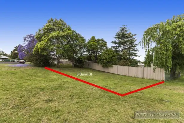 5 Bank Street (SOLD), Cardiff NSW 2285
