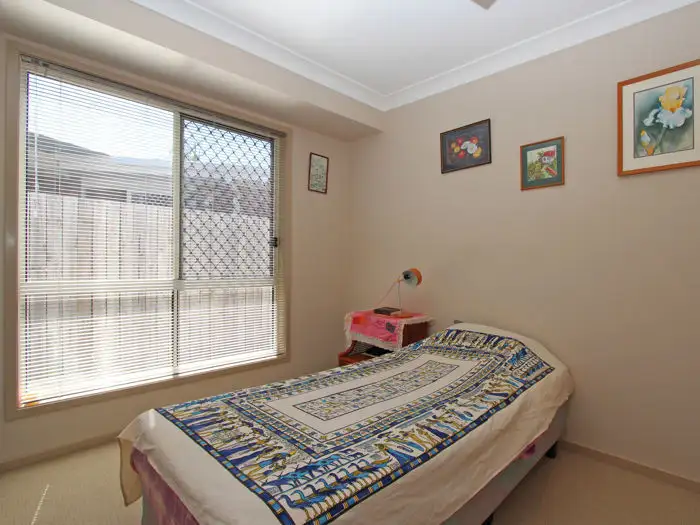 Seventh view of Homely house listing, 2/3 Anita Street, Redland Bay QLD 4165