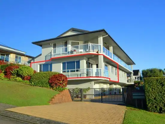 1/11 Barnhill Road, Terrigal NSW 2260