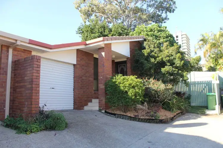 2/18 Hodgens Street, Caloundra QLD 4551