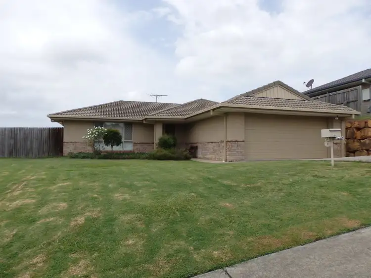 8 Peta Street, Kallangur QLD 4503