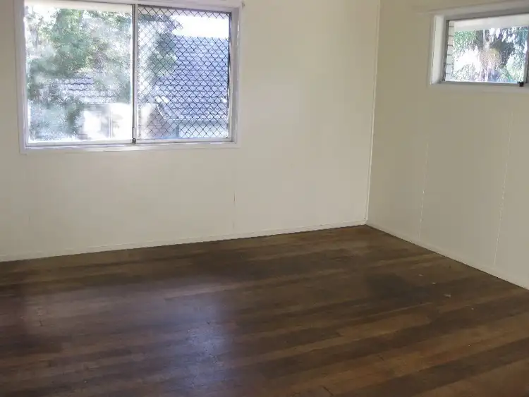Sixth view of Homely house listing, 10 Dorsey Cresent, Bundamba QLD 4304