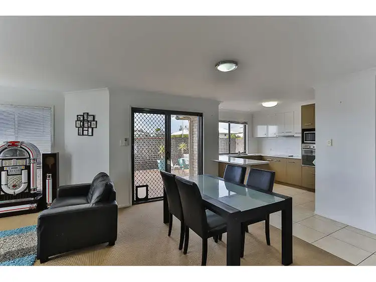 Fifth view of Homely unit listing, 2/2 Wareena Crescent, Glenvale QLD 4350