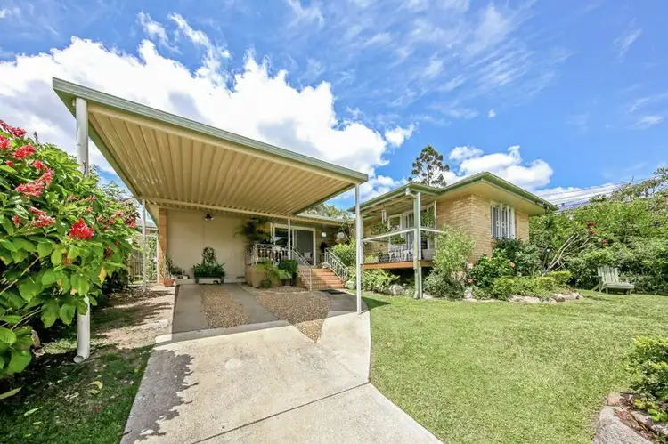 17 Kordick Street, Carina QLD 4152