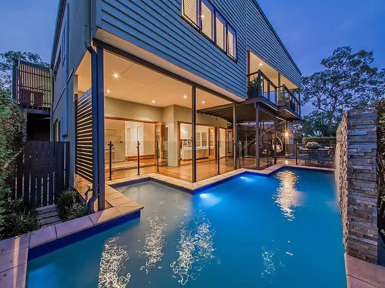 1 Taylor Street, Balmoral QLD 4171