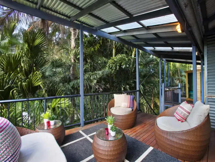 11 Odessa Street, Holland Park West QLD 4121