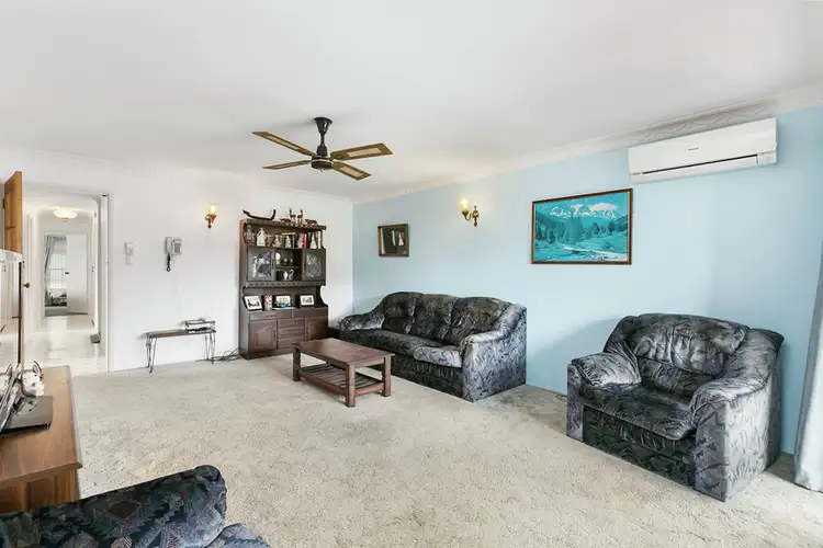 Fifth view of Homely house listing, 8 Bamburgh Street, Carindale QLD 4152