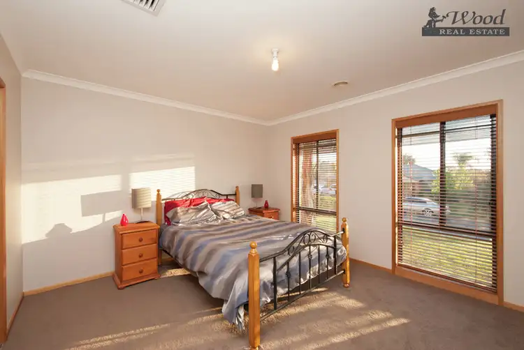 Sixth view of Homely house listing, 11 Newton Circuit, Thurgoona NSW 2640