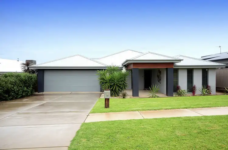 58 Strickland Drive, Boorooma NSW 2650