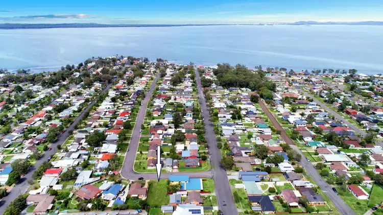 79 Wall Road, Gorokan NSW 2263