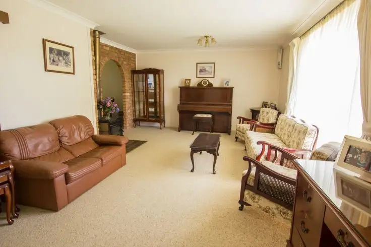 Sixth view of Homely house listing, 1 Baldwyn Street, Armidale NSW 2350