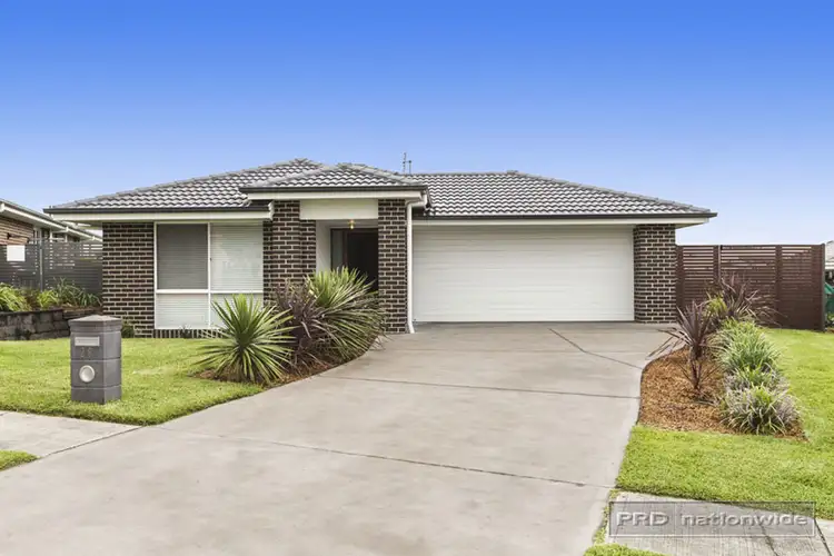 29 Bimbimie Street, Fletcher NSW 2287