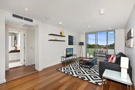 Second view of Homely unit listing, 2/694-696 Old South Head Road, Rose Bay NSW 2029