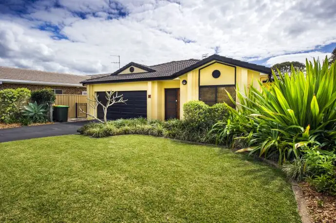 97 Diamond Head Dr, Sandy Beach NSW 2456