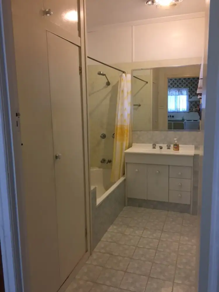 Seventh view of Homely house listing, 4 Greta St, Manly West QLD 4179