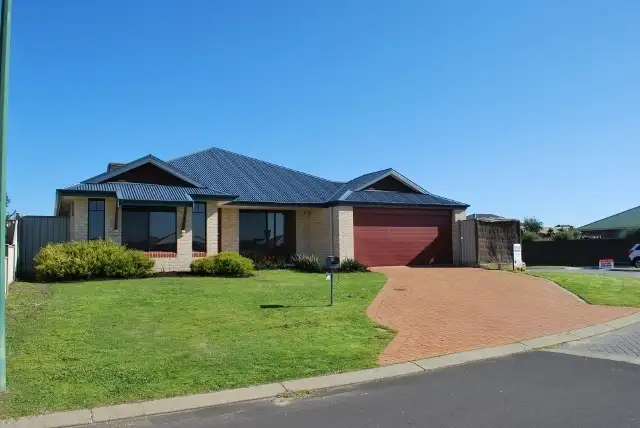 38 Grandite Fairway, Australind WA 6233