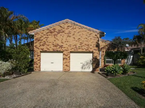 22/105 Ridgeway Avenue, Southport QLD 4215