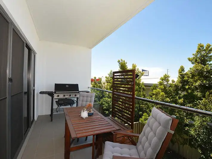 Fifth view of Homely townhouse listing, 18/1 Mervyn Thomas Drive, Hope Island QLD 4212