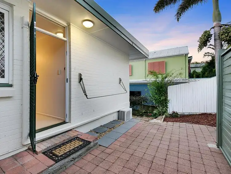 Sixth view of Homely unit listing, 3/43 Saunders Street, Indooroopilly QLD 4068
