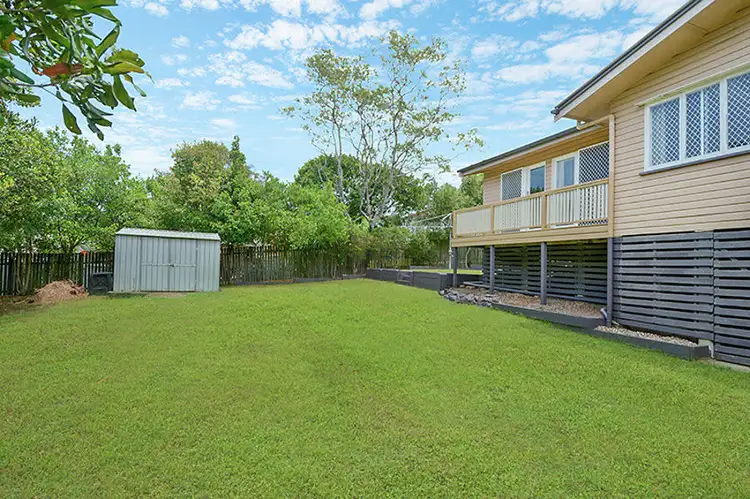 33 Dowrie St, Upper Mount Gravatt QLD 4122