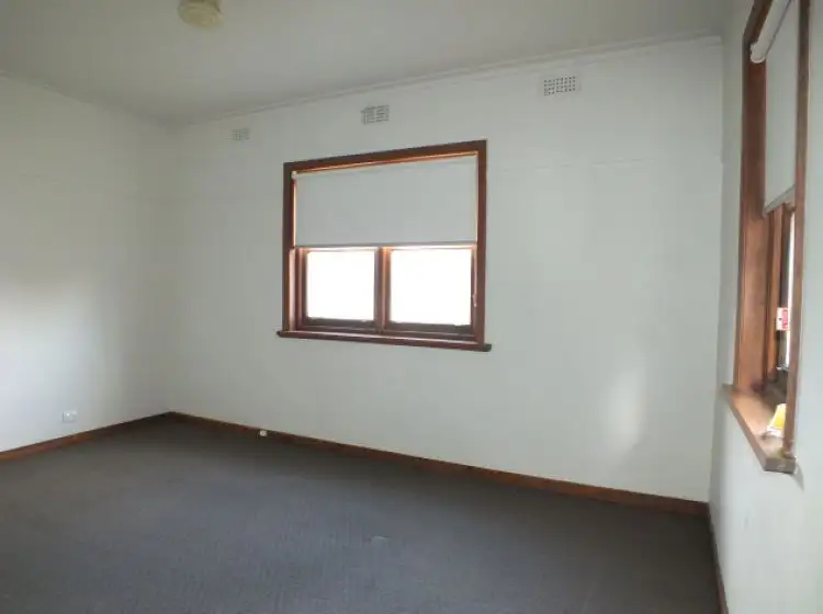 Fifth view of Homely house listing, 18 Waller Avenue, Newington VIC 3350