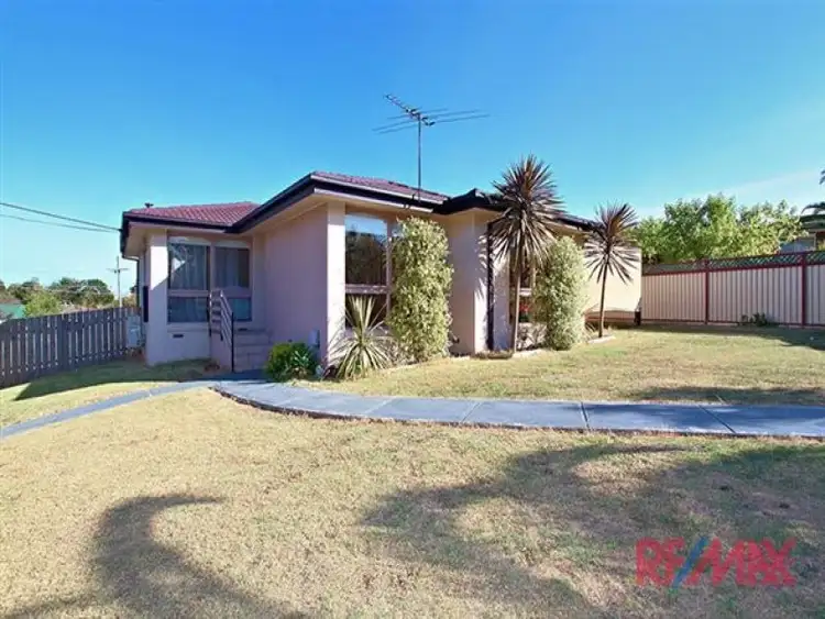 6 Elms Court, Dandenong North VIC 3175