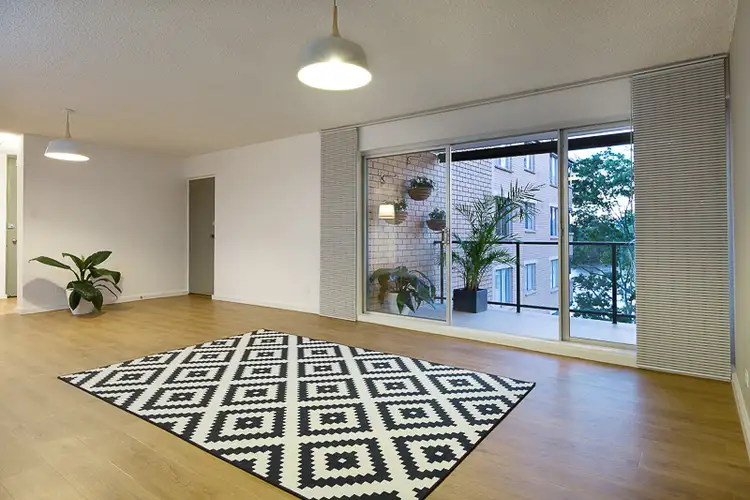 Second view of Homely unit listing, 14/136 Macquarie Street, St Lucia QLD 4067