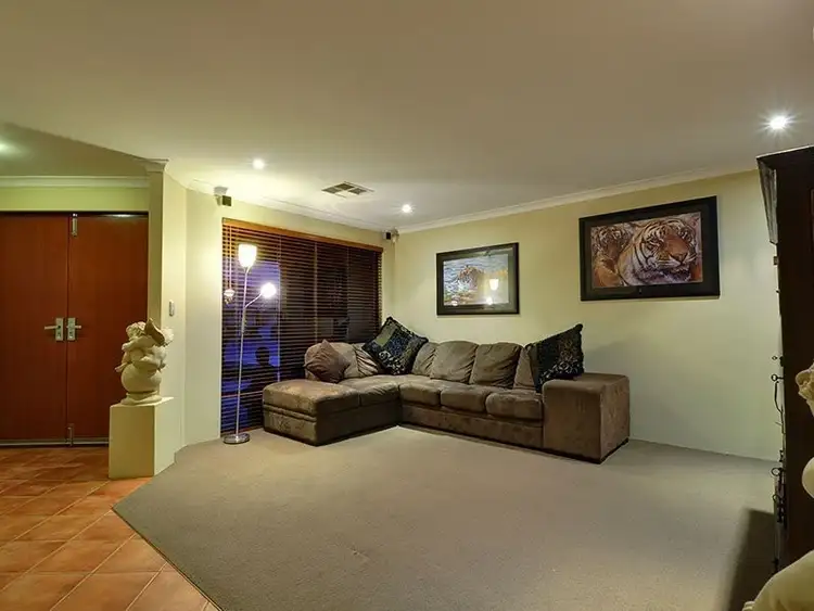 Sixth view of Homely house listing, 2 Vermont Approach, Hocking WA 6065