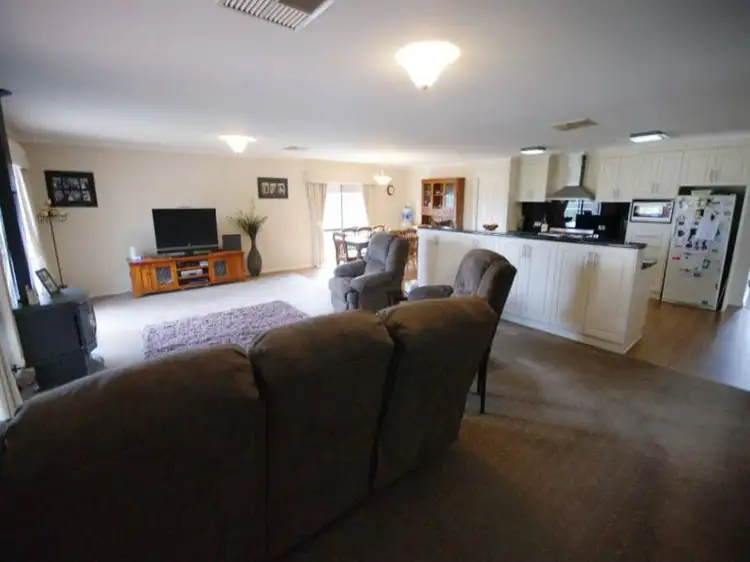 Fifth view of Homely house listing, 210 Waring Street, Deniliquin NSW 2710