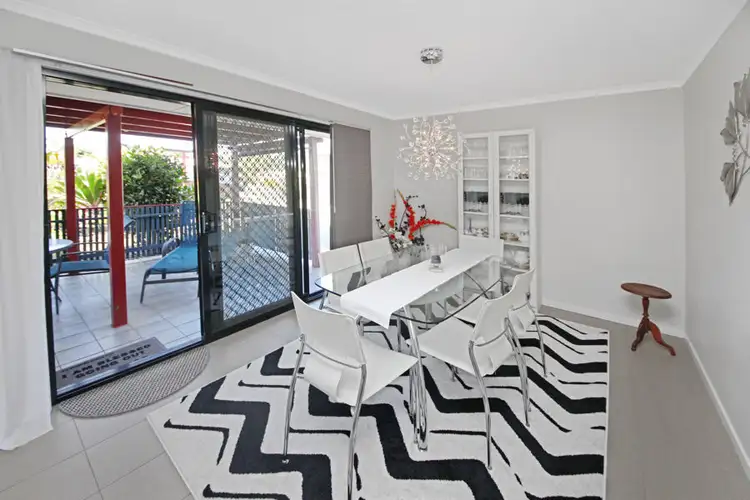 Sixth view of Homely house listing, 15 Michelle Cres, Wishart QLD 4122