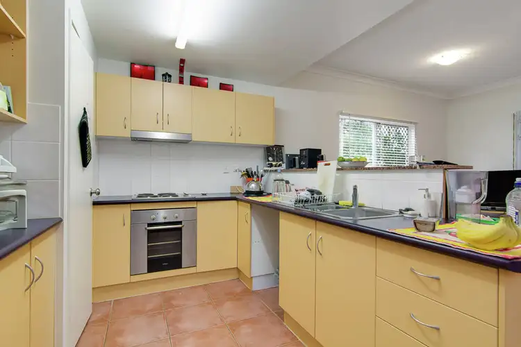 Second view of Homely unit listing, 5/6 Quetta Close, Manoora QLD 4870