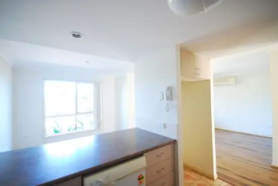 Sixth view of Homely townhouse listing, 5 Hillview st, Runcorn QLD 4113