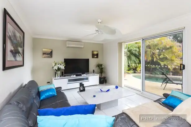 18 Buttermere Drive, Lakelands NSW 2282