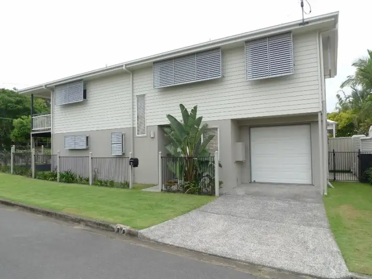 1 Forbes Street, Shorncliffe QLD 4017