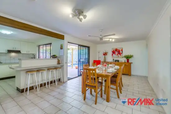 Third view of Homely house listing, 5 Caldicot Place, Carindale QLD 4152