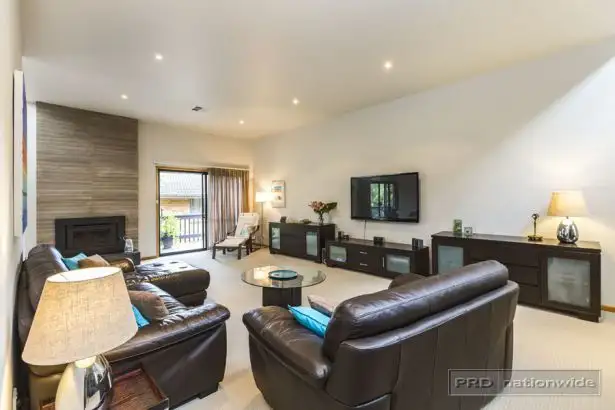 15-17 Arkana Close, New Lambton Heights NSW 2305