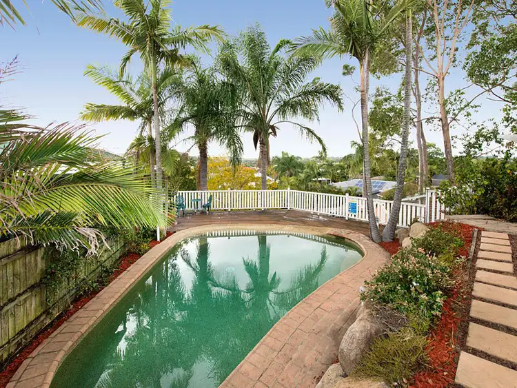 12 Wyara Close, Westlake QLD 4074