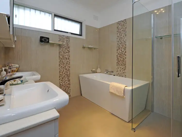 Fifth view of Homely house listing, 8 Bartrop Street, Reservoir VIC 3073