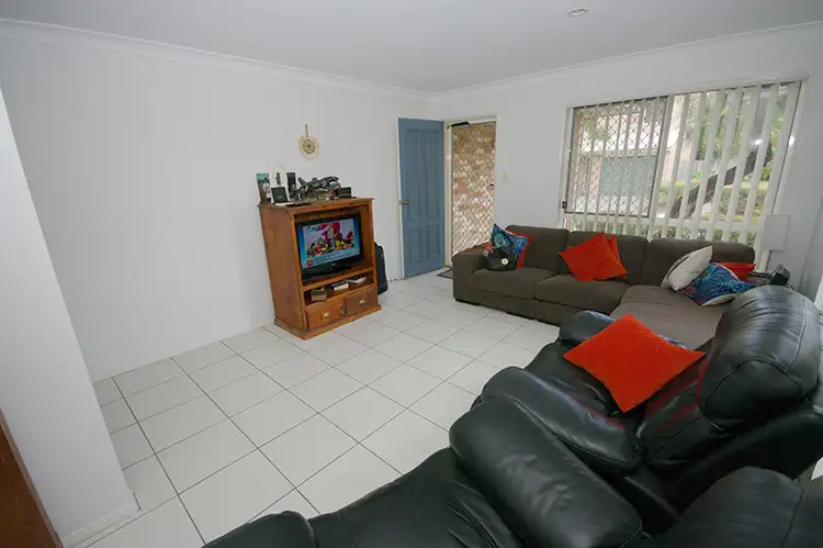 Third view of Homely townhouse listing, 26/27 Camille Crescent, Wynnum West QLD 4178